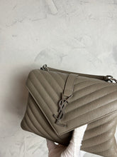 Load image into Gallery viewer, Saint Laurent Small Lou Lou