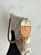 Load image into Gallery viewer, Louis Vuitton Pochette Accessoires