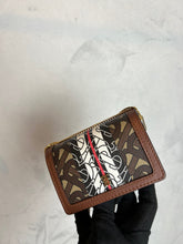 Load image into Gallery viewer, Burberry Jessie Bag (card holder on chain)