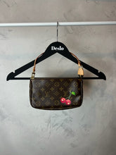 Load image into Gallery viewer, Louis Vuitton x Takashi Murakami Pochette Accessoires
