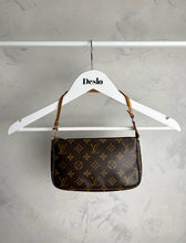 Load image into Gallery viewer, Louis Vuitton Pochette Accessoires