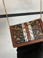 Load image into Gallery viewer, Burberry Jessie Bag (card holder on chain)
